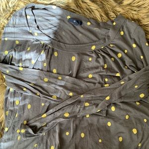 Grey Gap Long Sleeved Top with Yellow Polka Dots